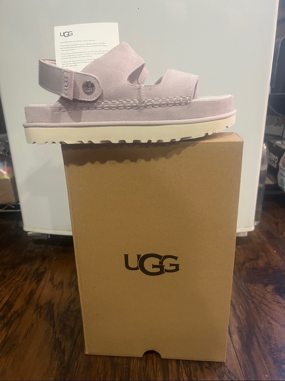 UGG Goldenstar Glide Platform sandal in Bay Fog size 9 NIB - Picture 2 of 9